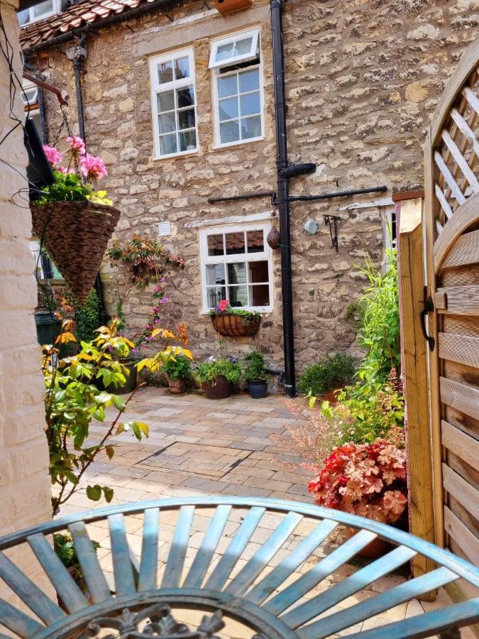 Bluebird Cottage Pickering Exterior photo